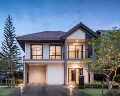 ขายบ้านเดี่ยว 2 ชั้น สภาพใหม่มาก คุ้มค่า เพฟ มอเตอร์เวย์ - ฉะเชิงเทรา เนื้อที่ 66 ตรว 3 นอน 2 น้ำ