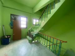 ขายอาคารพาณิชย์ 3.5 ชั้น หมู่บ้านจิตภาวรรณ11 ธัญบุรี เนื้อที่ 17.30 ตร.ว ทำเลดี ราคาต่อรองได้-202512131453261765612406938.jpg