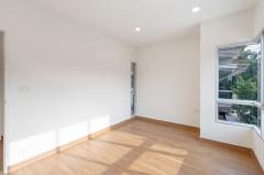 ขายบ้านมือสองตกแต่งใหม่ โครงการ ไลฟ์บางกอกบูเลอวาร์ด ปิ่นเกล้า-เพชรเกษม (Life Bangkok Boulevard Pinklao-Phetkasem) เนื้อที่กว้างกว่า 50.70 ตร.ว ติดถนนพุทธมณฑลสาย 4 ใกล้เซ็นทรัลศาลายา รถไฟฟ้าสายสีน้ำเงินสถานีหลักสอง และจุดขึ้นทางด่วนศรีรัช-202512140004541765645494709.jpg