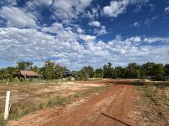 ขายที่ดินเปล่า ใกล้เทศบาลฮางโฮง อำเภอเมืองสกลนคร -202512141529281765700968576.jpg