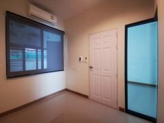 [ให้เช่า] FOR RENT THE CANVAS SUKHUMVIT - SAMRONG / 4 bedrooms 2 bathrooms / 23 Sqw. 145 Sqm. **27,500** CLOSE TO IMPERIAL WORLD SAMRONG-202512151004401765767880840.jpg