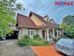 ขายบ้านเดี่ยว วิภาวดีรังสิต 64 – แจ้งวัฒนะ 1 | 129 ตร.วา | 300 ตร.ม. | 5 ห้องนอน 5 ห้องน้ำ | ราคาพิเศษ 14.5 ล้านบาท เหมาะอยู่อาศัยและทำโฮมออฟฟิศ ทำเลใกล้ดอนเมือง–หลักสี่–ศูนย์ราชการแจ้งวัฒนะ