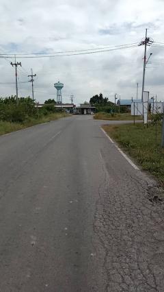 ขายด่วน ที่ดิน 12-2-75 ไร่ พื้นที่สีม่วงตั้งอยู่ที่ ต.คลองเปรง อ.เมือง ฉะเชิงเทรา -202512151643421765791822258.jpg