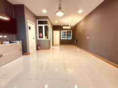 ให้เช่าทาวน์โฮม 3 ชั้น โกลเด้นทาวน์ ซ.นวมินทร์ 42 แยก 27 ,ซ.เกษตรนวมินทร์ 48, 5 ห้องนอน 4 ห้องน้ำ ต่อเติมครบ ไซส์ใหญ่ที่สุดในโครงการ-202512152141181765809678298.jpeg