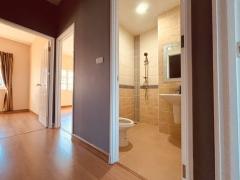 ให้เช่าทาวน์โฮม 3 ชั้น โกลเด้นทาวน์ ซ.นวมินทร์ 42 แยก 27 ,ซ.เกษตรนวมินทร์ 48, 5 ห้องนอน 4 ห้องน้ำ ต่อเติมครบ ไซส์ใหญ่ที่สุดในโครงการ-202512152141211765809681963.jpeg