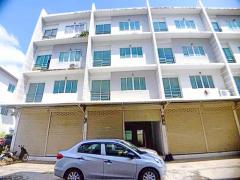  MRT บางอ้อ 1.7 กม.ม.มจพ. 1.5 กม.  รพ.ยันฮี 1.6 กม.ให้เช่าอาคารพาณิชย์ 4 ชั้นหลังมุม 20 ตร.วา. 320 ตร.ม.ทำเลดี 