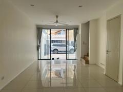 ห้เช่า ทาวน์โฮม 3 ชั้น เอคิว วีรา สวนสยาม 24 (AQ VIRAR Suansiam 24) ถนนรามอินทรา#LB44 – 001142-202512161346571765867617580.jpg