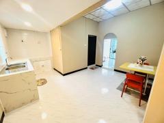 หมู่บ้านอมรทรัพย์ เลียบวารี (คู้ขวา) เขตหนองจอก บ้านเดี่ยวชั้นเดียว 21 ตารางวา 2 ห้องนอน รีโนเวทใหม่เอี่ยม พร้อมเข้าอยู่ ใกล้บิ๊กซี แม็คโคร หนองจอก-202512161650221765878622319.jpg