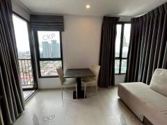 คอนโดมิเนียม เอลลิโอ เดล เนสท์ เฟอร์นิเจอร์ครบครัน ใกล้แหล่งของกินของใช้ ห้างสรรพสินค้าใหญ่