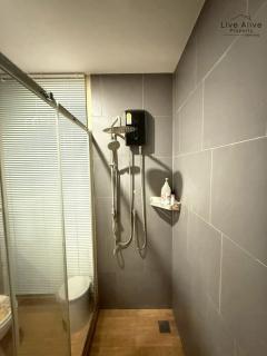 ให้เช่าบ้าน โครงการ คาซ่าเพรสโต้ ประชาอุทิศ 90 สงบ บรรยากาศดี 50.3 ตร.วา 3 ห้องนอน โทร 085-8266936-202512171643511765964631878.jpg