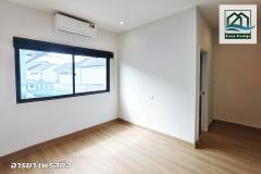 วี คอมพาวด์ บางนา-ศรีนครินทร์ รีโนเวทพร้อมเข้าอยู่-202512181047021766029622982.jpg