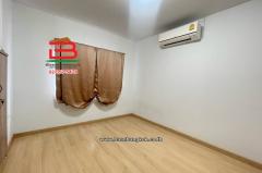 บ้านแฝด เนื้อที่ 35.8 ตร.ว. เดอะ วิลเลจ รังสิต-วงแหวน The Village Rangsit-Wongwaen ถนนรังสิต-นครนายก ตำบลลาดสวาย อำเภอลำลูกกา ปทุมธานี-202512181108011766030881435.jpg