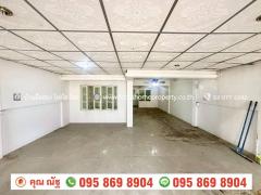 ขาย ทาวน์เฮ้าส์  2 ชั้น เลียบคลองภาษีเจริญฝั่งเหนือ 12 หนองแขม-202512181128341766032114367.jpg