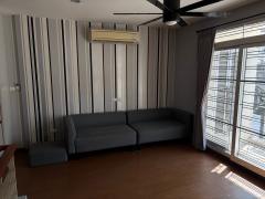 ให้เช่าทาวน์โฮม 3 ชั้น เออร์บาร์เนี่ยน urbanion บ้านสวยพร้อมอยู่ ใกล้ซีคอนสแควร์ (N.1949)-202512181140421766032842367.jpg