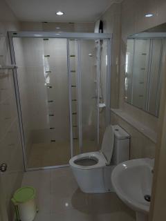 ให้เช่าทาวน์โฮม 3 ชั้น เออร์บาร์เนี่ยน urbanion บ้านสวยพร้อมอยู่ ใกล้ซีคอนสแควร์ (N.1949)-202512181140541766032854348.jpg