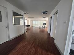 อาคารสำนักงานให้เช่า 8 ชั้น พร้อมลิฟต์ ศรีนครินทร์ 40  ไลน์ไอดี ✅ @ibx7531n-202512181204491766034289493.jpg