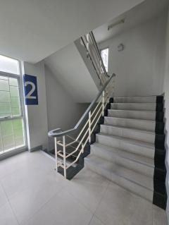 อาคารสำนักงานให้เช่า 8 ชั้น พร้อมลิฟต์ ศรีนครินทร์ 40  ไลน์ไอดี ✅ @ibx7531n-202512181204501766034290538.jpg