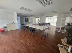 อาคารสำนักงานให้เช่า 8 ชั้น พร้อมลิฟต์ ศรีนครินทร์ 40  ไลน์ไอดี ✅ @ibx7531n-202512181204531766034293145.jpg