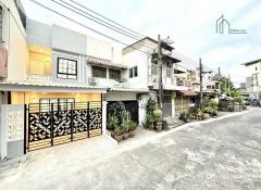 ทาวน์เฮ้าส์ 2 ชั้น แต่งใหม่พร้อมอยู่ ซอยจรัญ 37 ใกล้ห้างแม็คโครจรัญ บางกอกน้อย -202512181403461766041426450.jpg