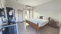 ขายด่วน โรงแรม 3 ชั้น 1 อาคาร รวม บ้าน 2 ชั้น 1 หลัง + บ้าน 1 ชั้น 1 หลัง พร้อมที่ดิน ( ขายยกแปลง)-202512181516001766045760456.jpg