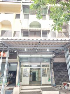  ให้เช่าอาคารพาณิชย์ติดถนนนวมินทร์​ ใกล้นวมินทร์​ 82-202512181705261766052326398.jpg