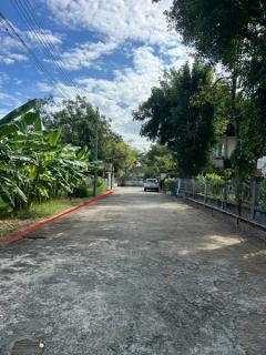 ขายที่ดินราคาถูก ต่ำกว่าราคาประเมินราชการ ที่ดินถมแล้ว 70 ตรว. ในหมู่บ้าน มณีรินทร์ เลค & ลากูน ต.บ้านกลาง อ.เมืองปทุมธานี จ.ปทุมธานี ราคา 1,855,000 บาท-202512211636261766309786819.jpg