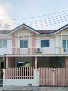 ขายด่วนทาวน์โฮม 2 ชั้น รีโนเวทพร้อมอยู่ โครงการพฤกษาวิลล์ 53/2  สะแกงาม-พระราม2 จังหวัดกรุงเทพมหานคร 