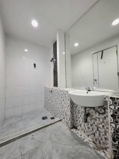 ให้เช่าบ้านเปล่า ทาวน์โฮม 2 ชั้น บ้านตวงทอง 6 แถมเอร์ 2 ตัว ซอยกำนันแม้น 13 ใกล้ Big C กลัปพฤกษ์ ขนาด 22 ตรว-202512271521291766823689788.jpg